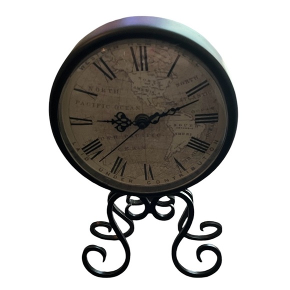 Mantle Clock Free Standing Scroll Design - Picture 1 of 4